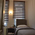 招待所 Benan